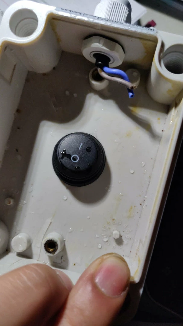 Kayak Fishing FPV-Power Switch With Weatherproof Cable